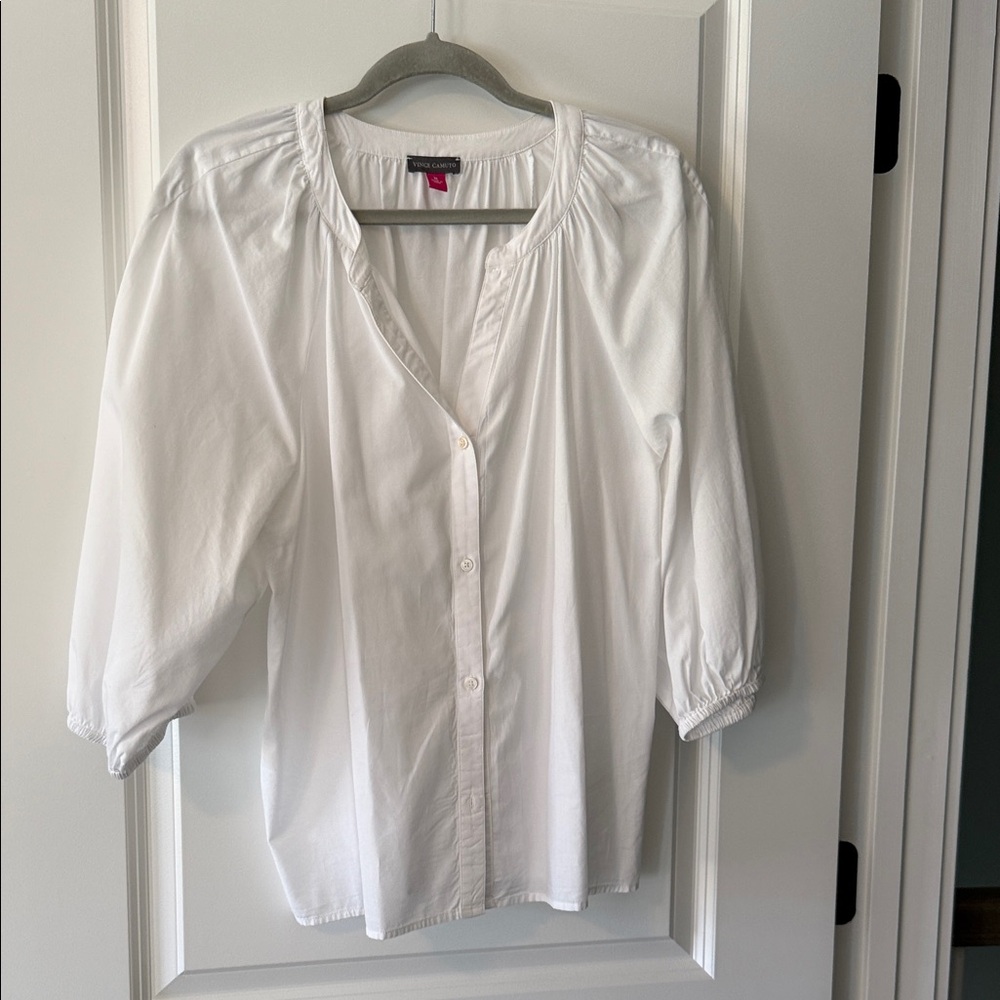 Vince Camuto White Button-Up Balloon Sleeve Blouse